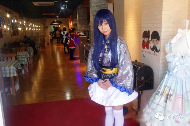 【震精】女仆咖啡館：穿越次元之門 還有“特殊”服務？