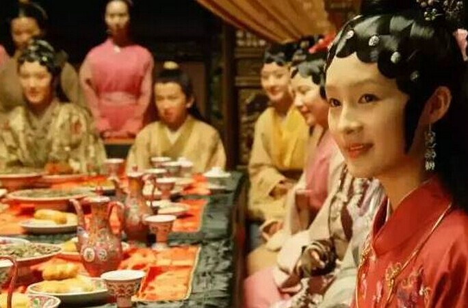 這家紅樓夢(mèng)主題的小店，如何靠賣豬蹄實(shí)現(xiàn)月流水15萬(wàn)？|餐飲界