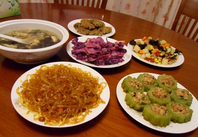 【困局】大量創(chuàng)業(yè)者出局，家庭廚房情懷是否只是一場夢？