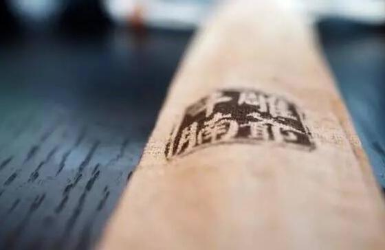 雕爺牛腩沉寂了半年，究竟在做些什么？|餐飲界
