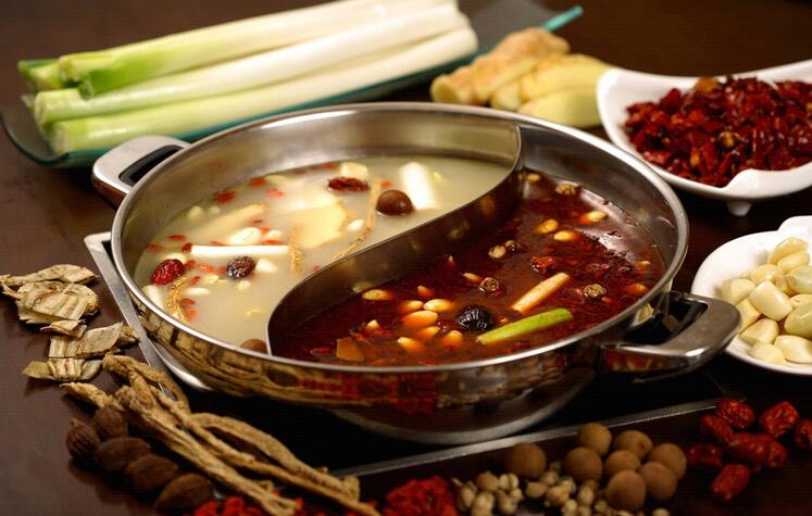 火鍋人還在打“性價比”這一張牌？不妨試著換換這3張牌|餐飲界
