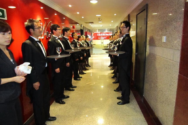 企業(yè)都在面臨“招人難，留人難”問(wèn)題，王品是怎么做到讓人向往的？|餐飲界