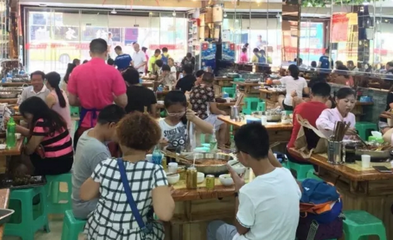 租金漲10倍，串串4角生意怎么做？揭秘重慶最老串串年收100萬