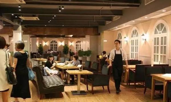 這家“潮”餐廳做到整個城市為之“瘋狂”，背后的秘密竟是這樣！|餐飲界