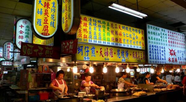 上海多區(qū)探索小餐飲備案制 情與法如何平衡？