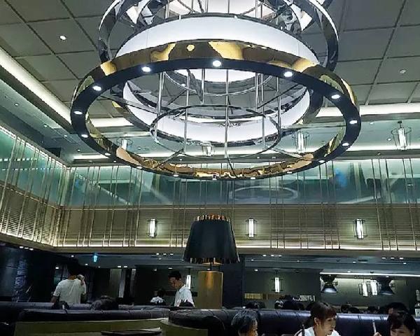 海底撈、小肥羊全面“入侵”日本，這畫風(fēng)怎么回事？