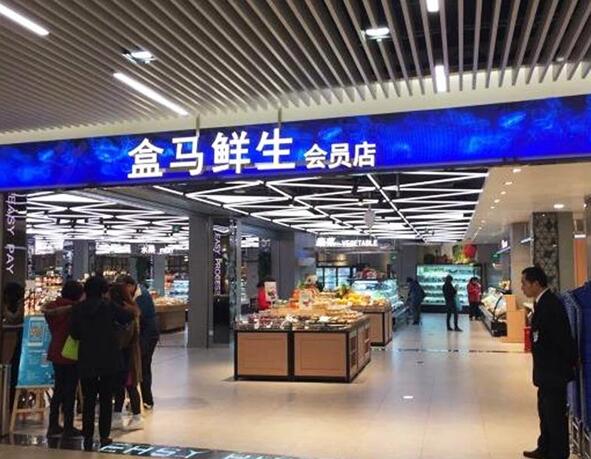 開便利店、書店、花店、家具店……餐飲老板開始跨界反攻！