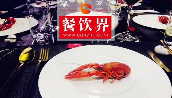 千億市場(chǎng)份額，十萬餐飲人分食，小龍蝦市場(chǎng)是一道送命題？