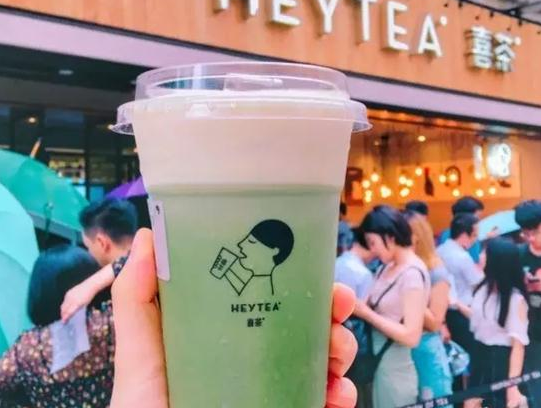 喜茶進(jìn)京了！8月12日同開兩店，準(zhǔn)備好去排隊(duì)吧！