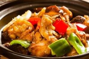 赴美開店引關(guān)注，黃燜雞出海的冷思考|餐飲界