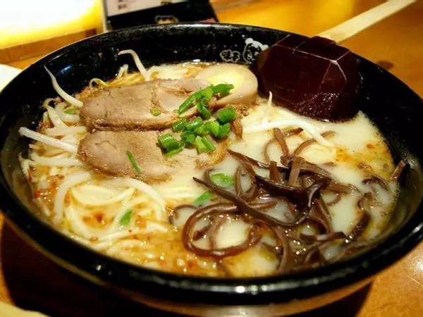 業(yè)績(jī)下滑，關(guān)店數(shù)家，沒(méi)了百度外賣(mài)庇護(hù)的味千，靠什么翻身？|餐飲界