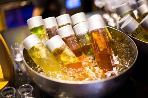 因味茶：劉強東夫婦先后加持 未來如何玩轉(zhuǎn)新茶飲？|餐飲界