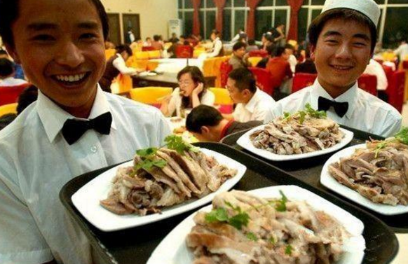 得消費(fèi)者得天下！餐飲老板趕緊跟上這三大趨勢(shì)
