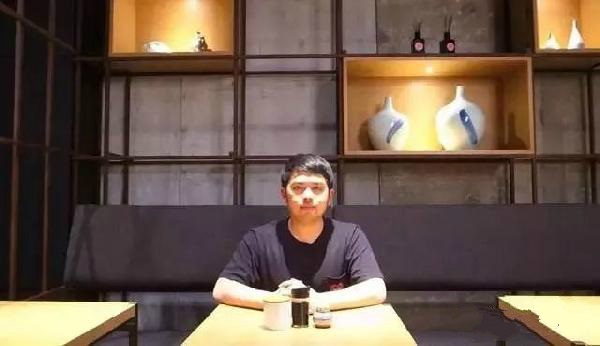 15歲債臺高筑，28歲開了一家全球最火米粉店，估值1億！