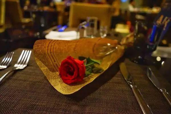 6個餐廳營銷怪招，讓顧客心甘情愿多掏錢！|餐飲界