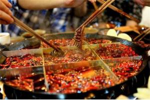 全國餐飲人都跑去學(xué)產(chǎn)品，可為什么成都鮮有餐飲大品牌？|餐飲界