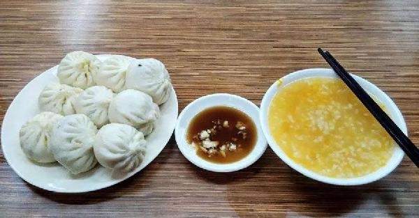 60平米早餐店一早收了5000塊，老板做了這五件事