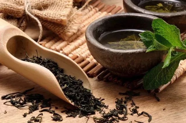 茶飲市場進(jìn)入白刃戰(zhàn)，晉朝黑龍茶強(qiáng)勢突圍靠這4點！
