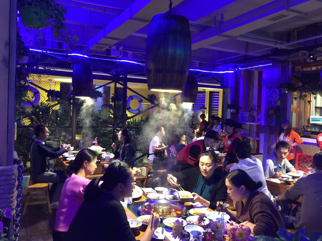 一次性火鍋有什么不同，為何一眾火鍋加盟商都選擇它