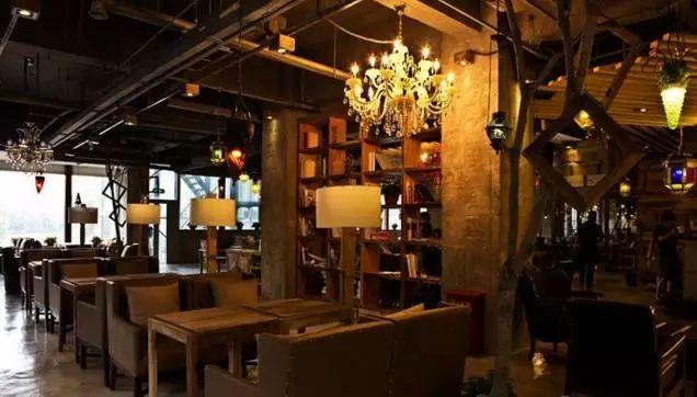 上島咖啡大敗局：從3千多家門店到一無所有，咖啡加盟坑了多少人？