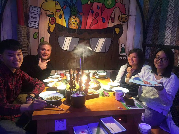 知道你抵擋不住火鍋的誘惑，一份美食大餐免費(fèi)送給你