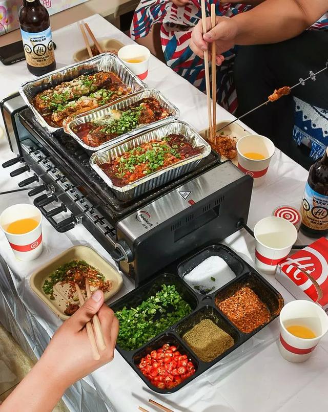 海底撈開始做燒烤外賣，你怎么看？