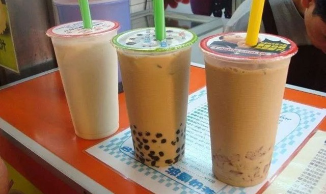一點(diǎn)點(diǎn)、貢茶、Coco都可等14款“無糖”奶茶竟然都含糖