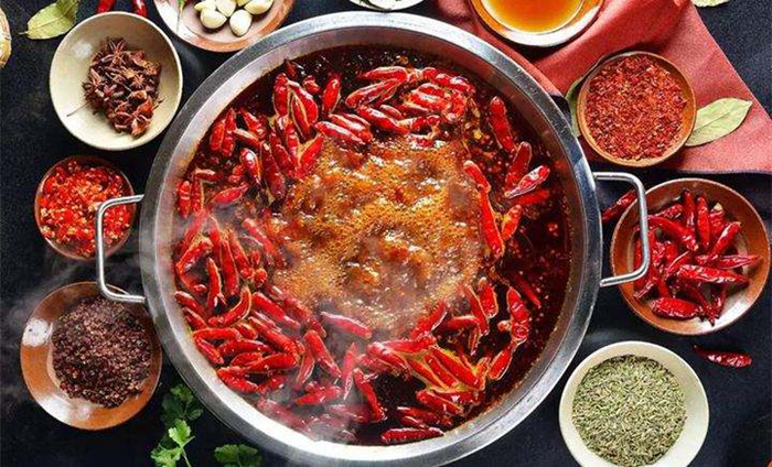 大龍燚火鍋孵化副牌包煮婆 發(fā)力外賣市場(chǎng)|餐飲界