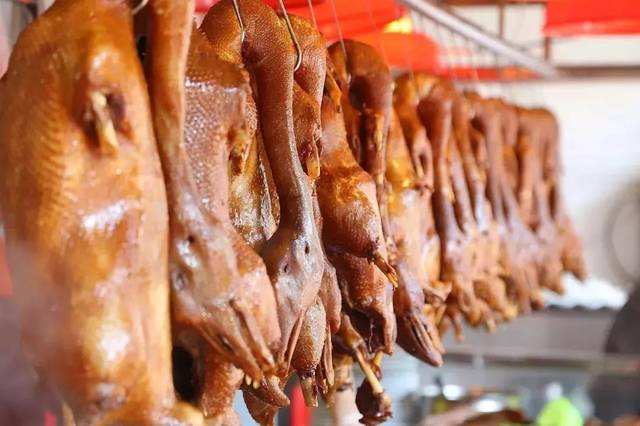 餐廳僅憑一款“爆品”就能成功上市！真的有可能嗎？