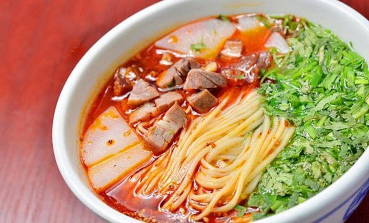 小吃物種大變革：這還是你認(rèn)識(shí)的蘭州拉面嗎？