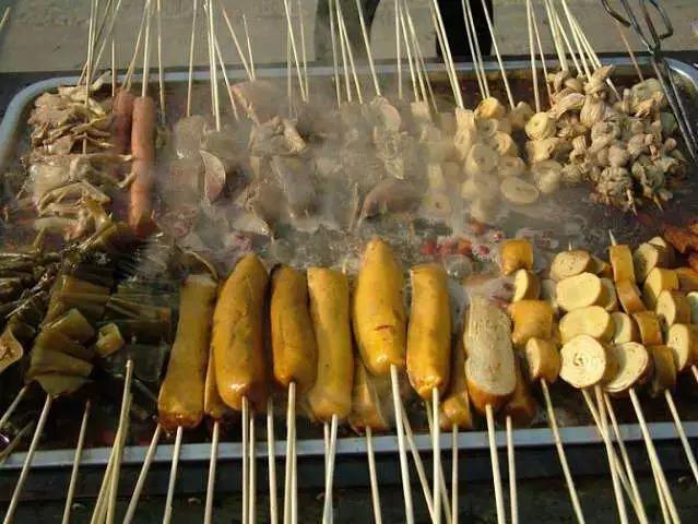 如何區(qū)分麻辣燙、冒菜、串串？重點(diǎn)全在這兒！