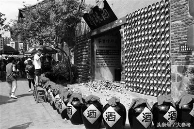 網(wǎng)紅“退燒”，山寨“摔碗酒”生意慘淡難逃“短命”魔咒|餐飲界