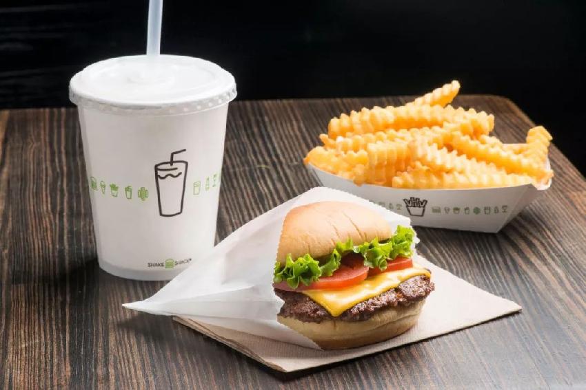 美國傳奇漢堡Shake Shack來中國前，還有一段難走的路…