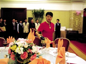 員工主動辭職，糊涂公司賠2萬余元！餐企如何規(guī)避用工風險？|餐飲界