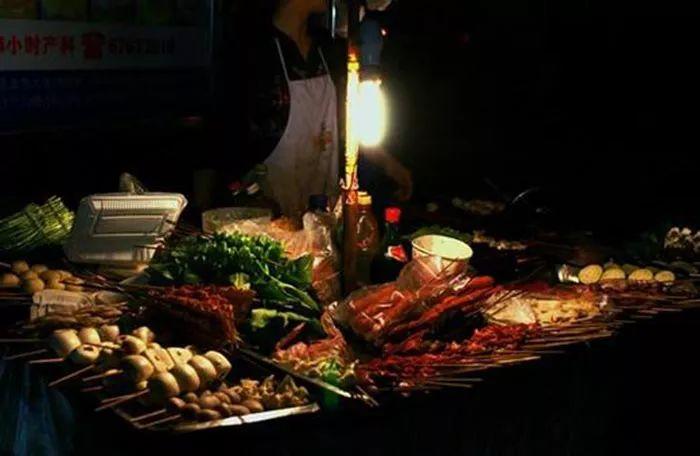 餐飲江湖眾生相：有人艱難求生，有人一夜爆紅|餐飲界