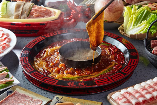 龍院老火鍋，東灶餐飲12年匠心之作，舌尖上的川粵美食