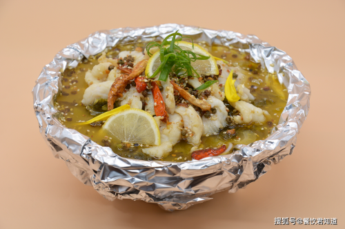 漁級棒酸菜魚美味標簽變身，被網(wǎng)友譽為“酸菜魚一號”|餐飲界