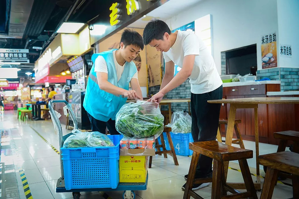 起早貪黑道不完的辛酸，破解采購難題新餐飲都在研究這1招 | 餐見