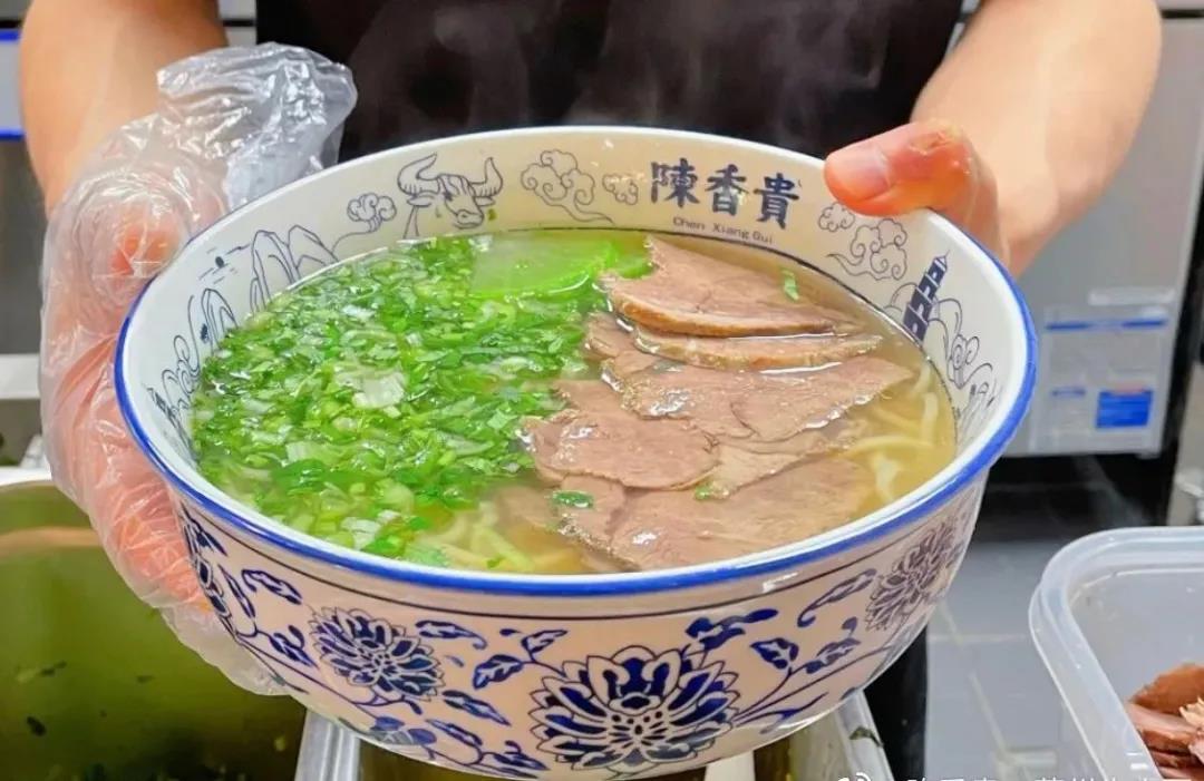 餐飲大事件242期|喜茶投資Seesaw咖啡、河南多位餐飲老板自發(fā)組織捐助、|餐飲界