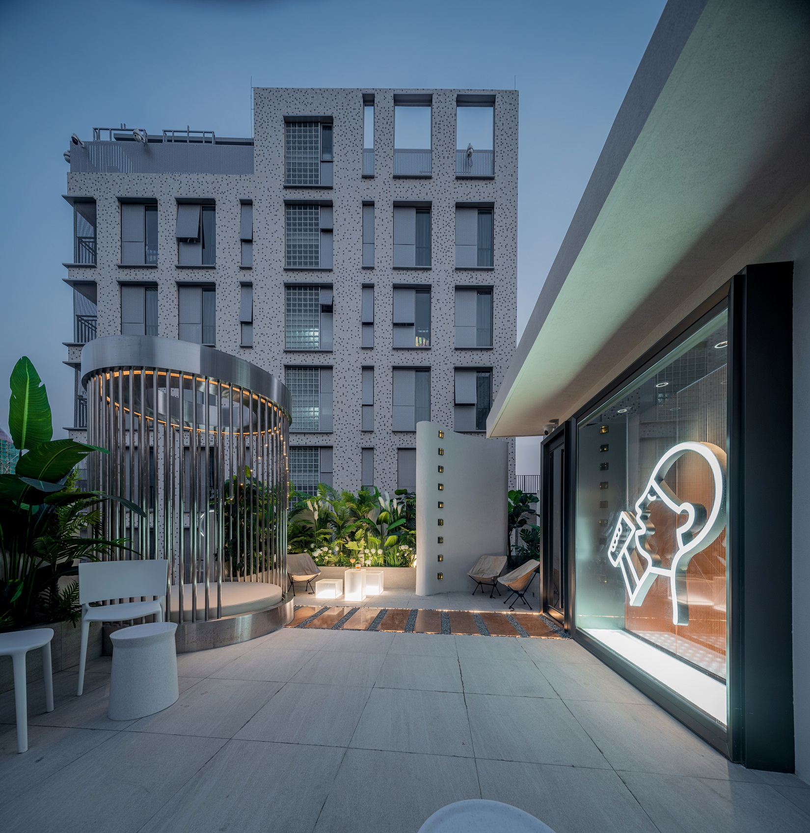 喜茶全球首家手造店即將正式營業(yè)，深圳南頭古城再添新地標(biāo)