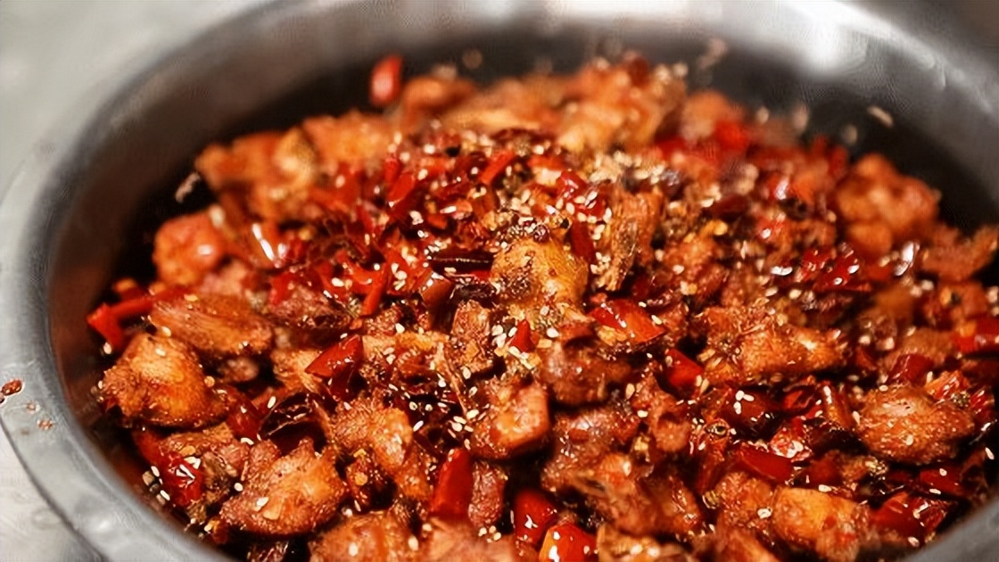沒有火鍋和串串，川菜還能風光起來嗎？｜案例