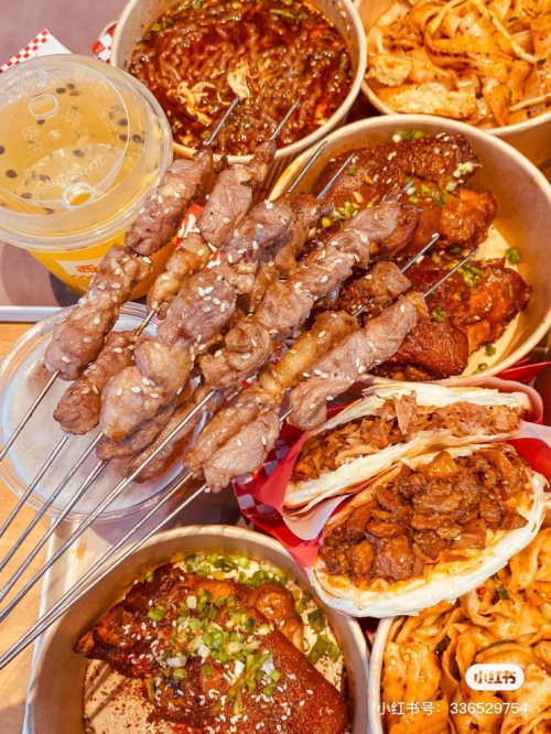 西少爺發(fā)力夜生活，羊肉串賣斷貨！
