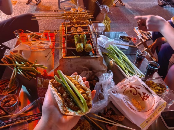 淄博燒烤火爆全網(wǎng)，熱度過后還剩什么？|餐飲界