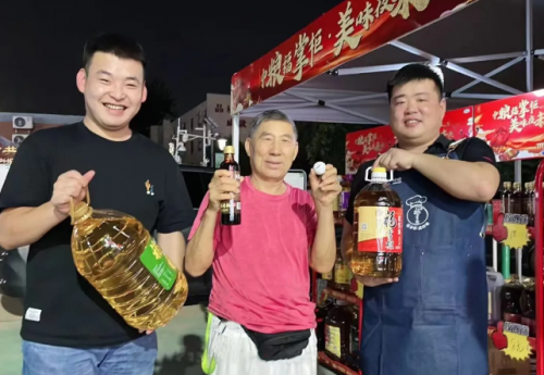 勇?lián)肫筘?zé)任，中糧餐飲為團膳食用油市場提供“長板參考”