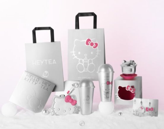 喜茶「超級(jí)植物茶」系列推出“不老莓”新品，甜美碰撞HELLO KITTY