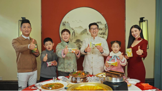 春節(jié)爆火出圈！天冰這波操作太驚艷