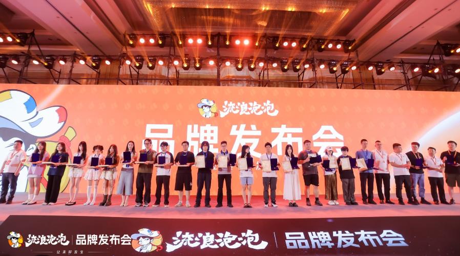 加盟商開走保時(shí)捷，消費(fèi)者參與品質(zhì)共建！