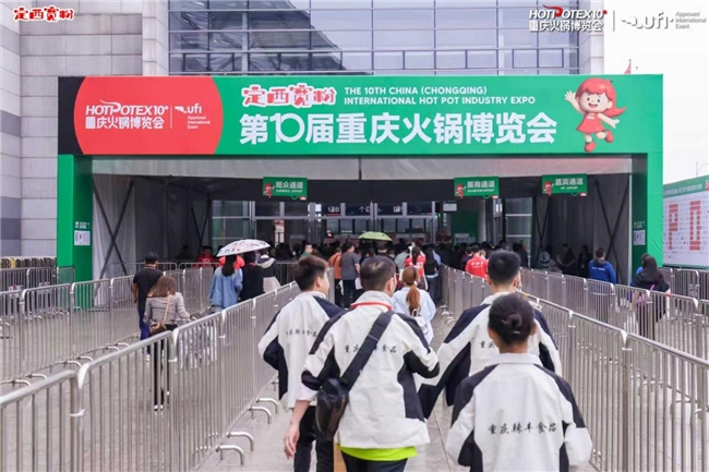 睿食拓副總裁張?jiān)撼龊３晒? 數(shù)字化基建× 數(shù)據(jù)驅(qū)動(dòng) × 敏捷運(yùn)營(yíng)